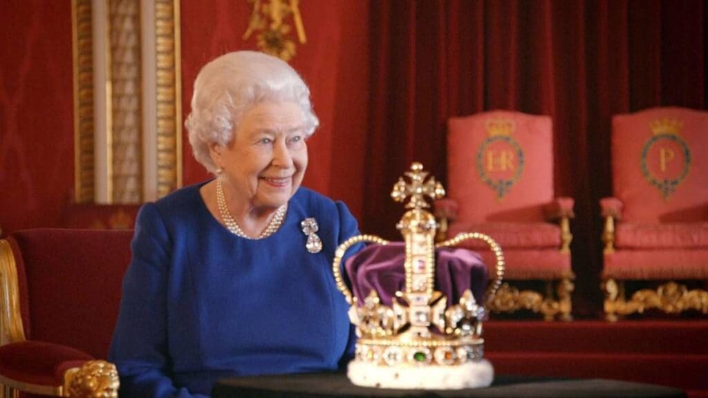 Elisabetta II, una vita che sembra una fiaba 2