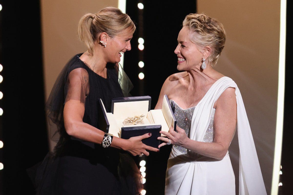 Cannes 2021, Julia Ducournau e Sharon Stone (Getty Images)