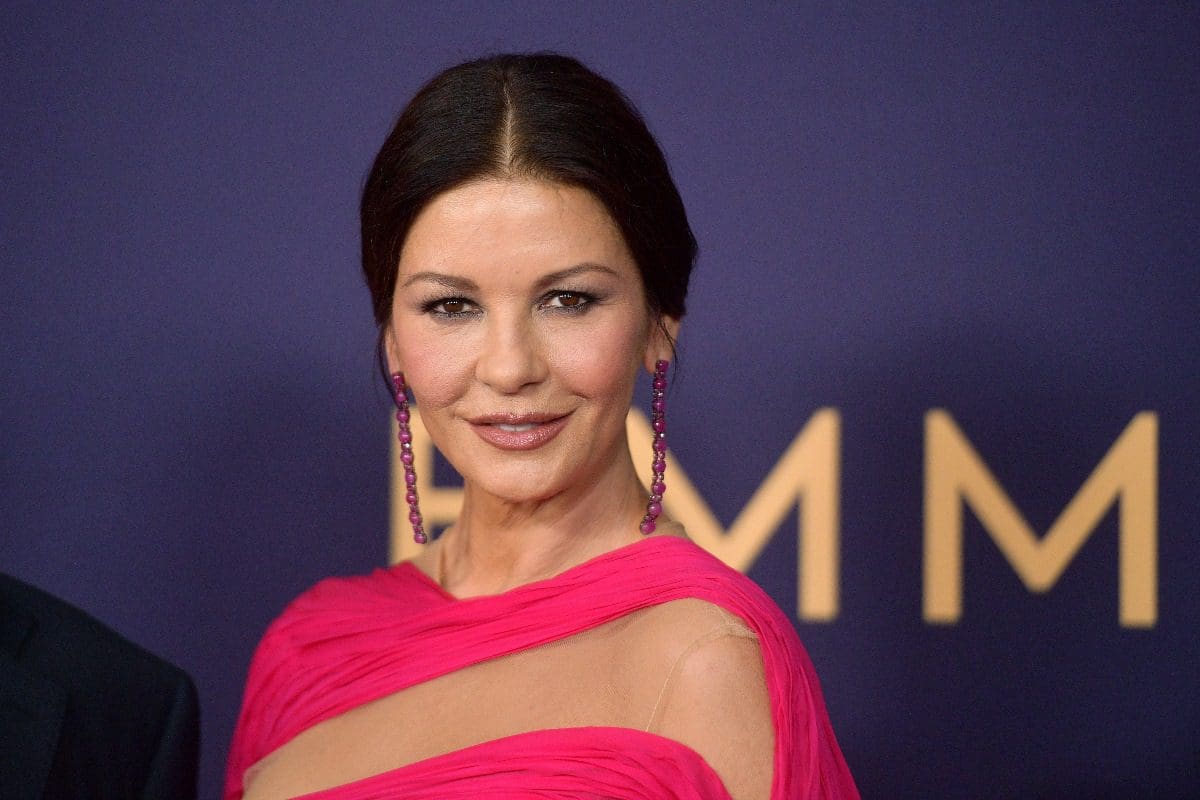 Wednesday, Catherine Zeta-Jones sarà Morticia Addams nel live action di Netflix