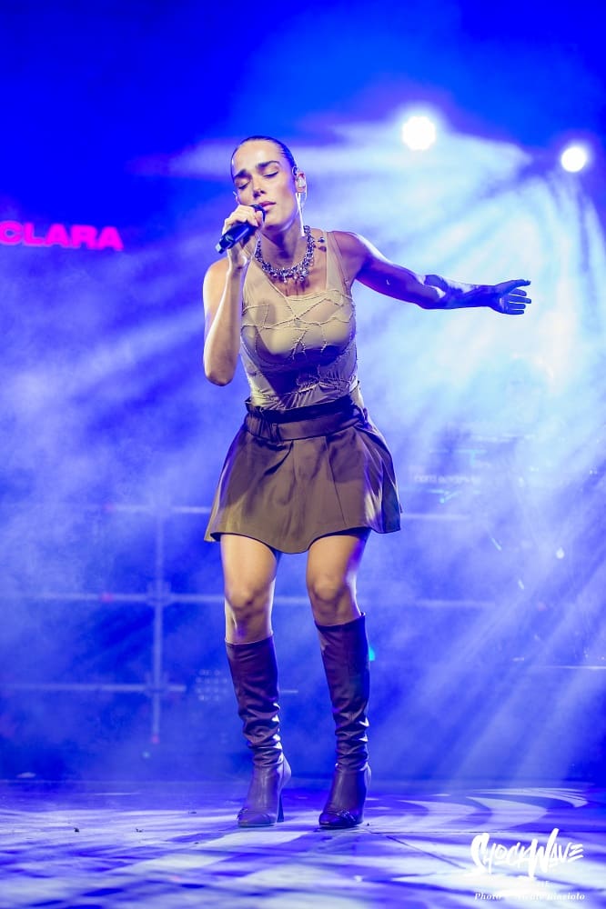 Clara live a Rosolina a Mare, 26 luglio 2024: photogallery 13