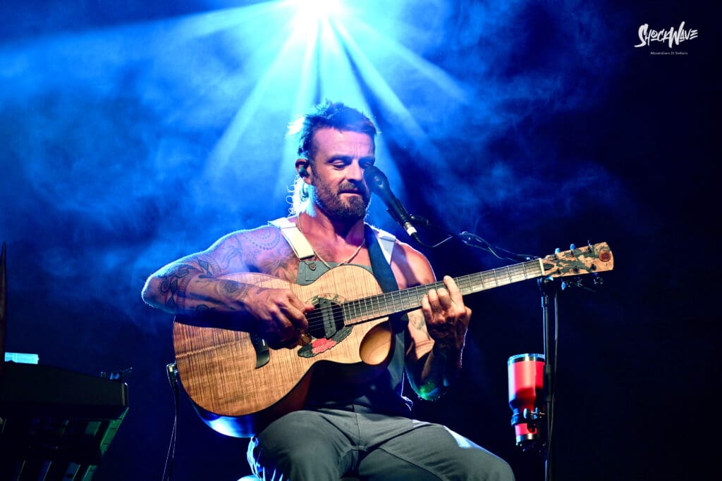 Xavier Rudd al Circolo Magnolia, 6 agosto 2024: photogallery e video 1