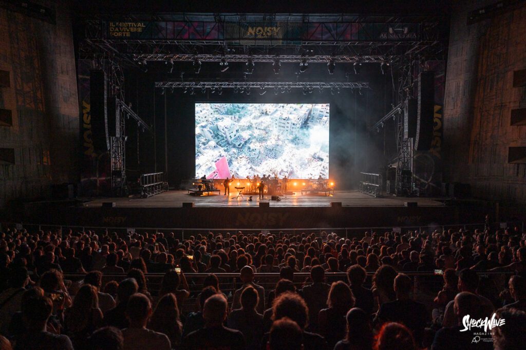 Massive Attack live all'Arena Flegrea - Photogallery 36 Massive Attack live all'Arena Flegrea - Photogallery 36