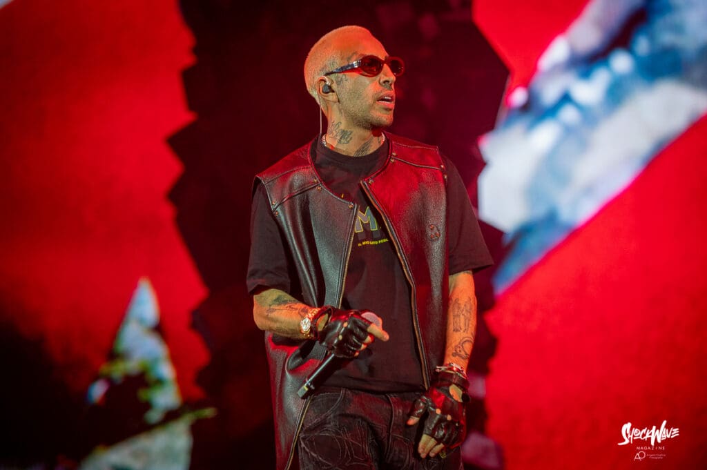 Luchè live al Palasele di Eboli (Sa) - Photogallery 11