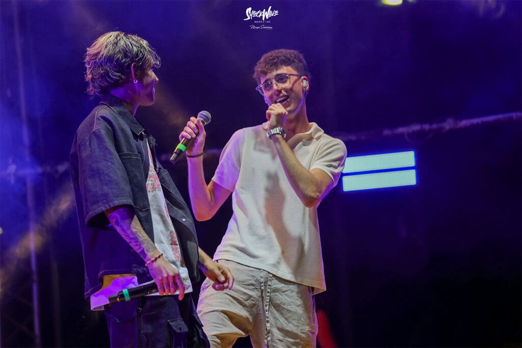 LDA & Aka 7even al Wave Music Fest di Montesilvano - Photogallery 14 LDA & Aka 7even al Wave Music Fest di Montesilvano - Photogallery 12