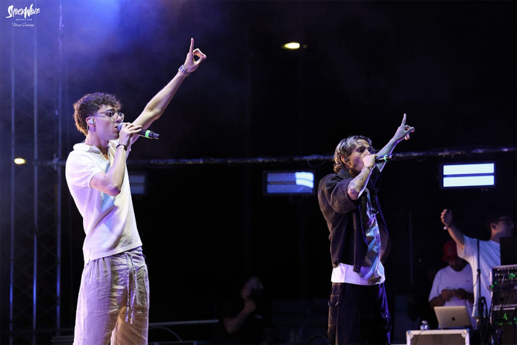 LDA & Aka 7even al Wave Music Fest di Montesilvano - Photogallery 2 LDA & Aka 7even al Wave Music Fest di Montesilvano - Photogallery 1
