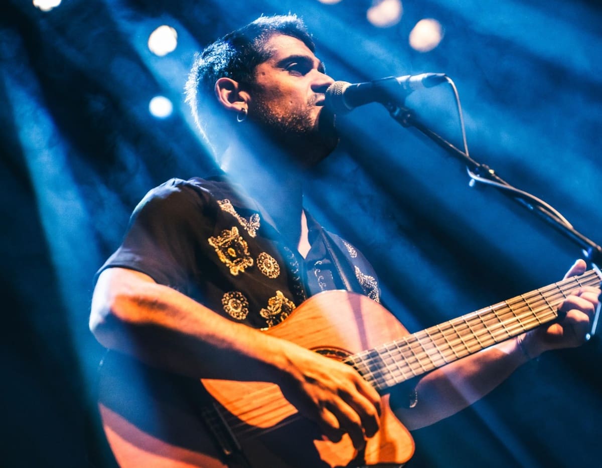 Un brivido continuo: racconto di un Rock in Roma con Mannarino