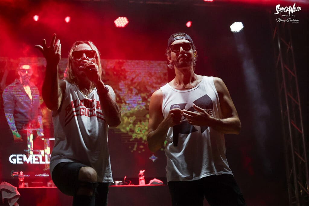 I Gemelli Diversi a Ortona per il Festival Dannunciano - Photogallery 12 I Gemelli Diversi a Ortona per il Festival Dannunciano - Photogallery 10